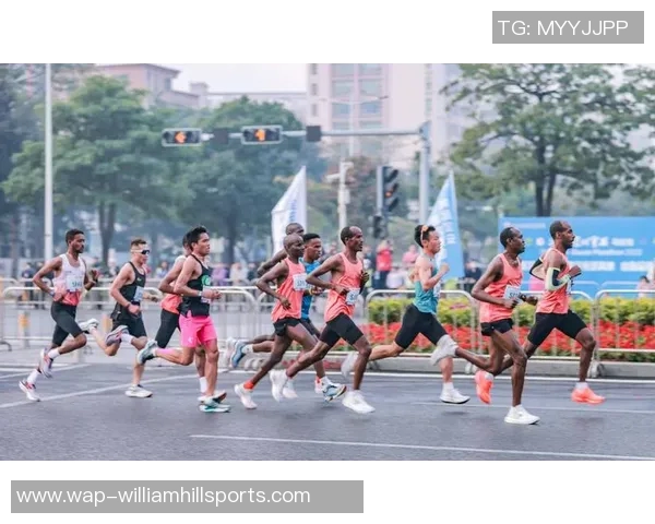 实时新闻深圳攀岩队在城市马拉松中的拼搏历程与奋斗精神展现